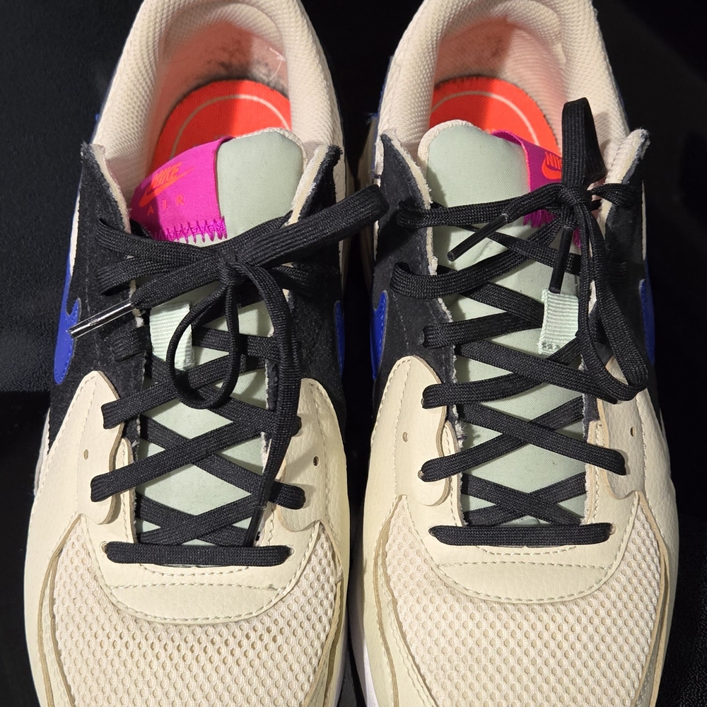 Nike Women's Sneakers - Cream, Black, Green, Pink, Blue